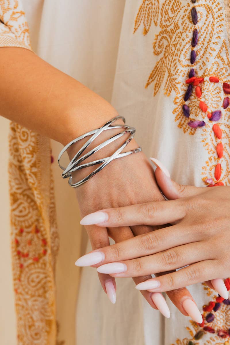 Retro Metallic Cuff Bracelet