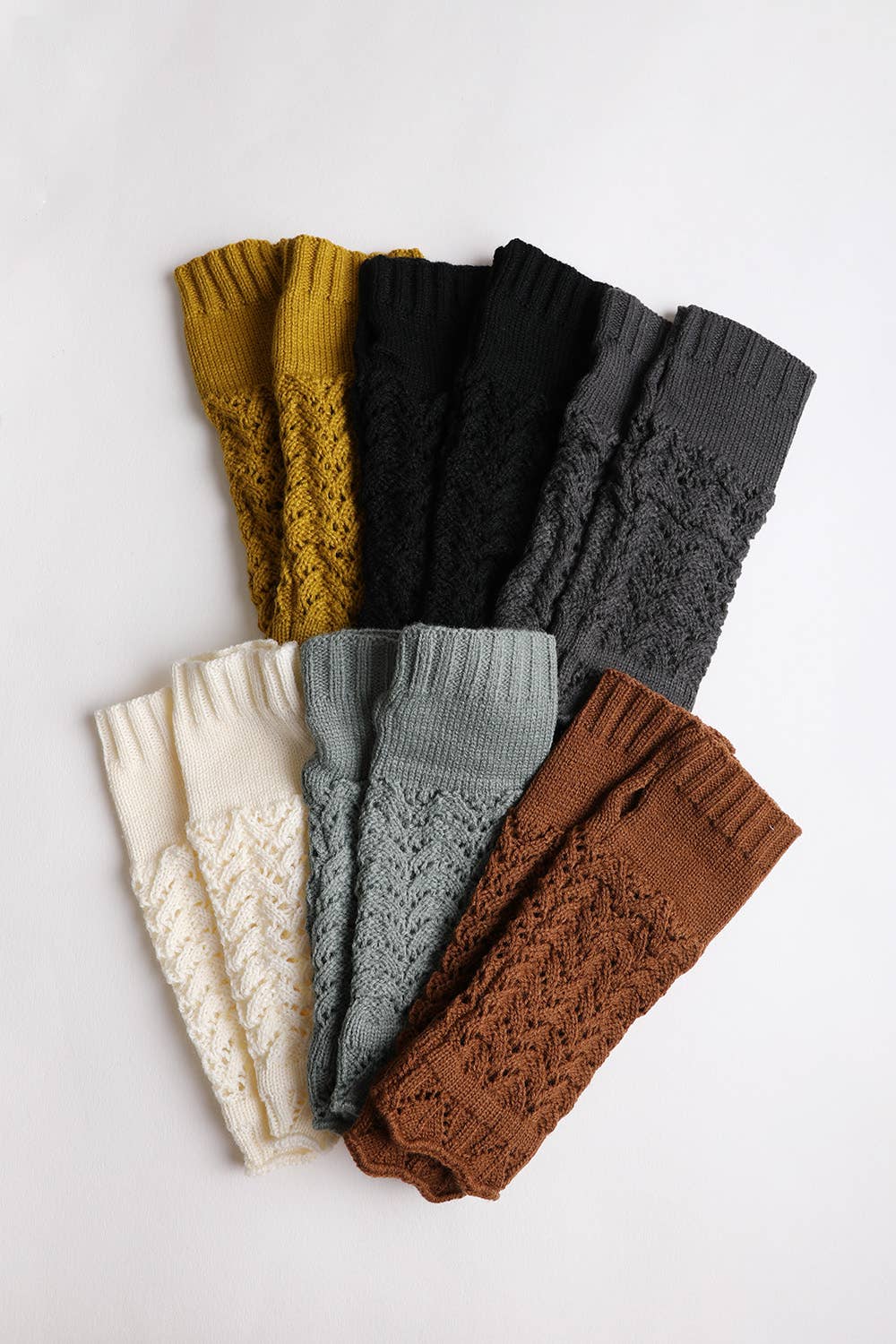 Trendy Winter Arm Warmers for Easy Texting 📱
