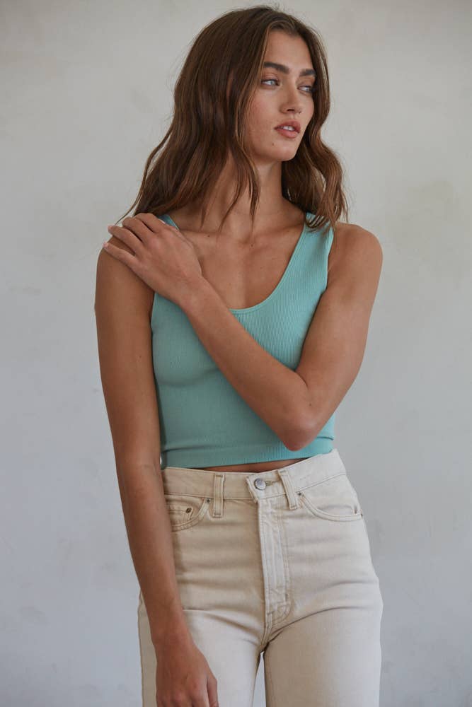 Seamless Ribbed U-V Neck Crop Tank Top