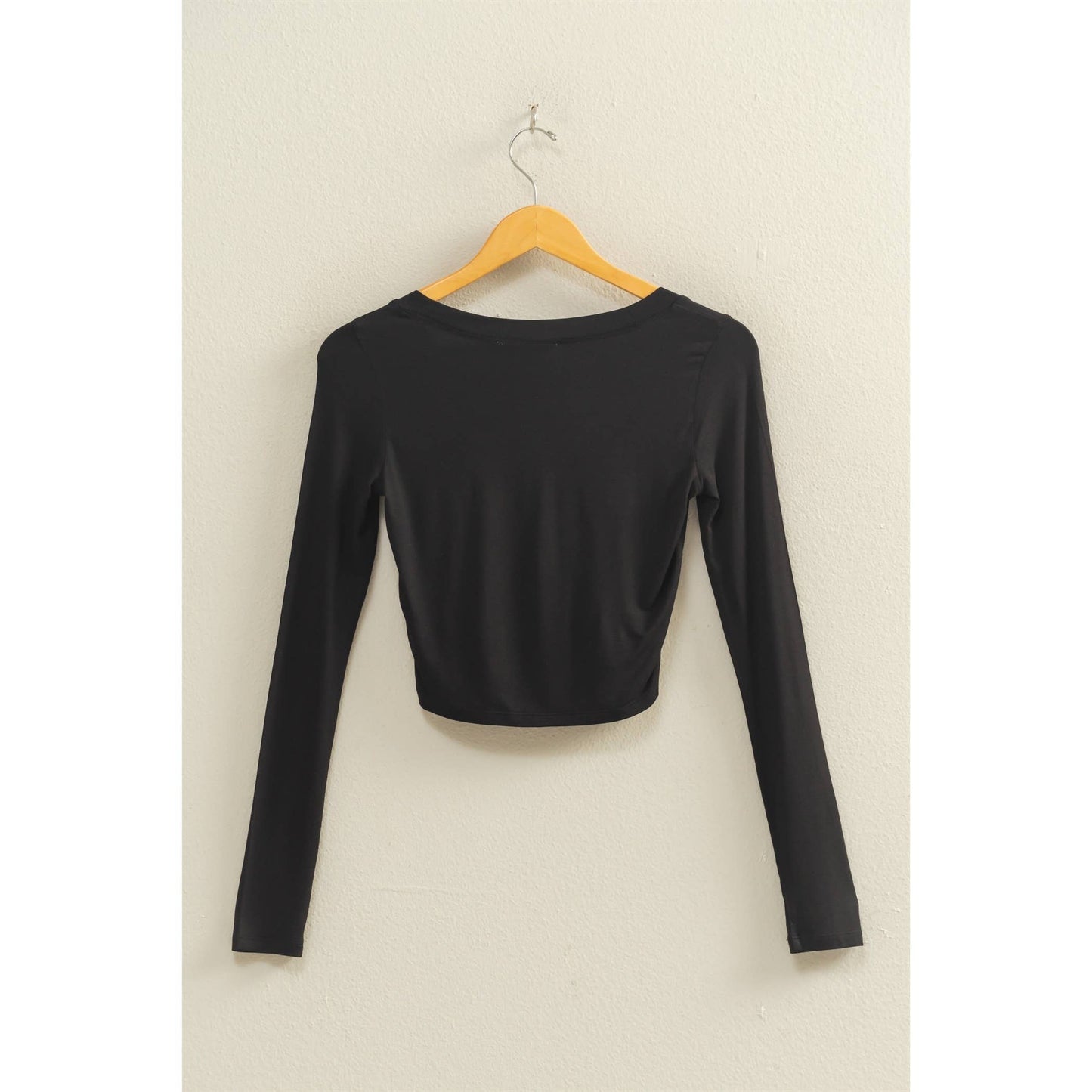 Cropped Scoop Neck Long Sleeve Top