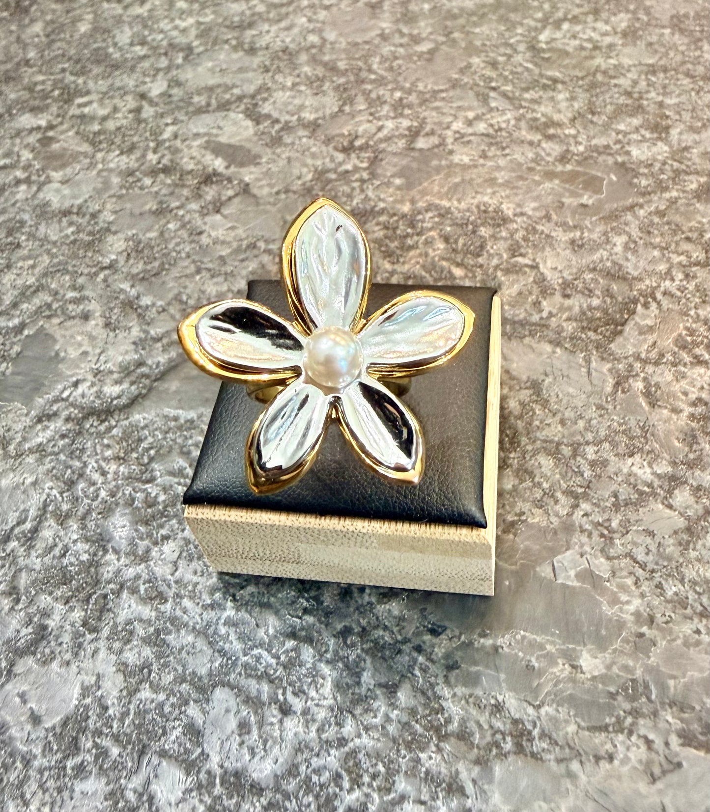 Gold & Pearl Adjusstable Flower Ring