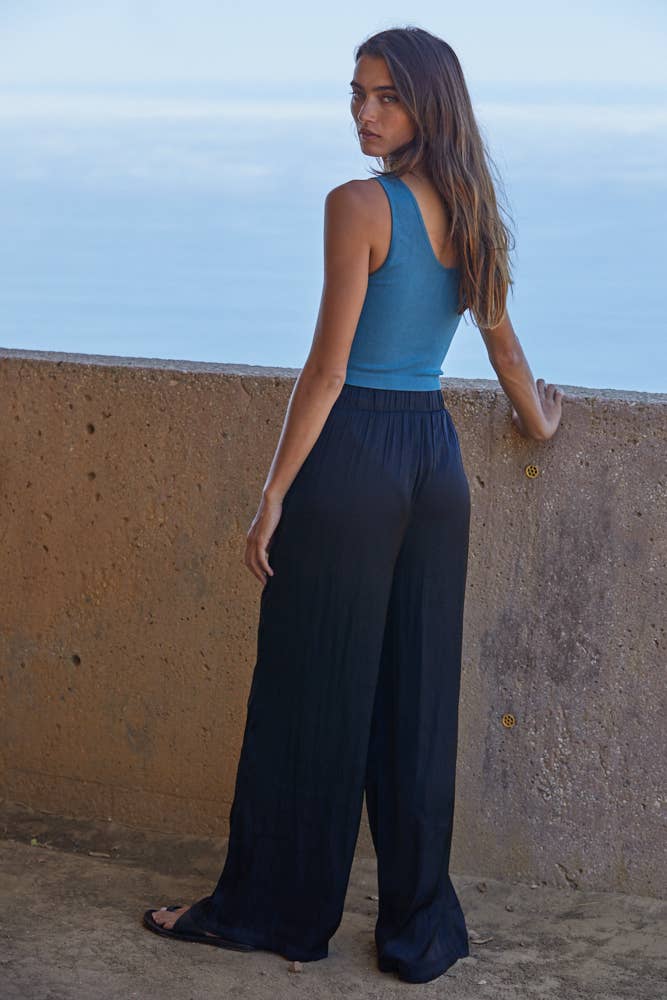 Seamless Ribbed U-V Neck Crop Tank Top