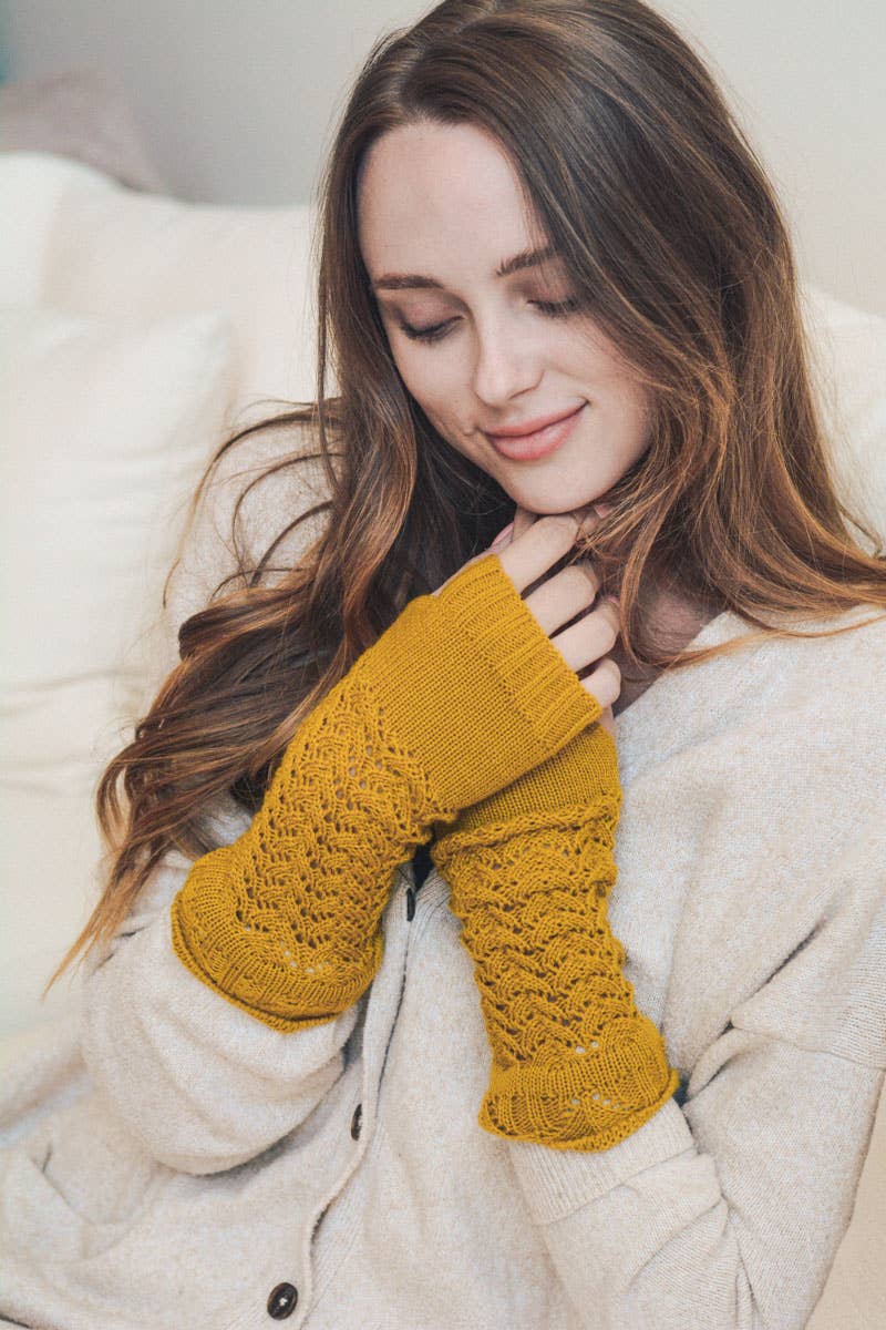 Trendy Winter Arm Warmers for Easy Texting 📱