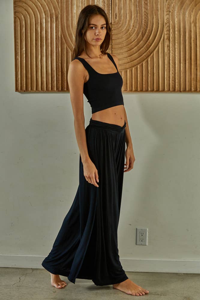 Seamless Sleeveless Square Neck Top