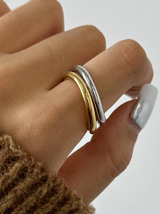 Andrée 18K Gold Non-Tarnish Double Two Tone Ring