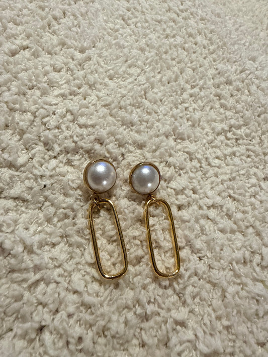 Pearl Set Rectangle Earrings