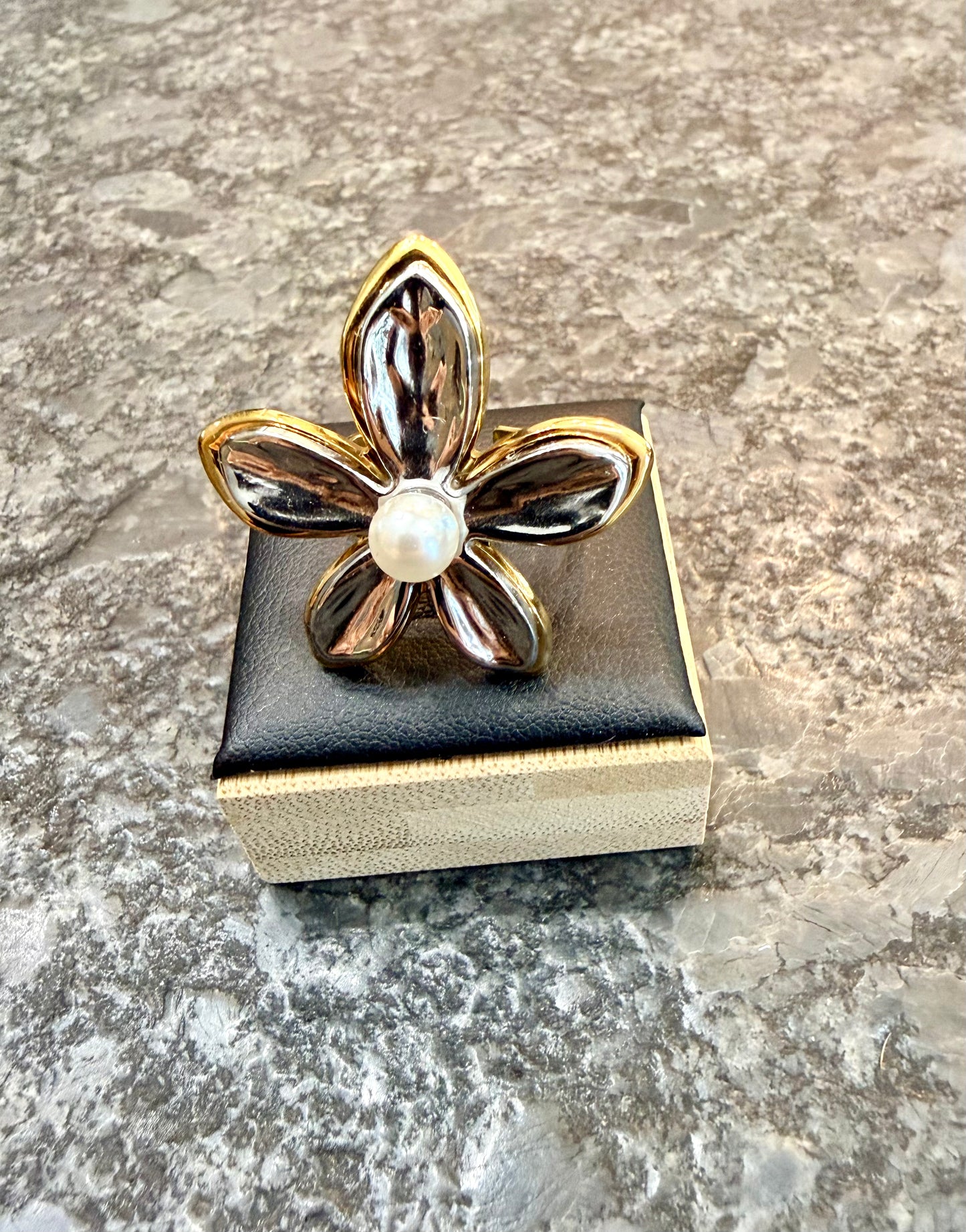 Gold & Pearl Adjusstable Flower Ring