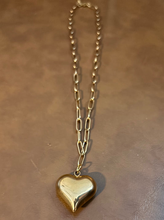Gold Heart Link Necklace