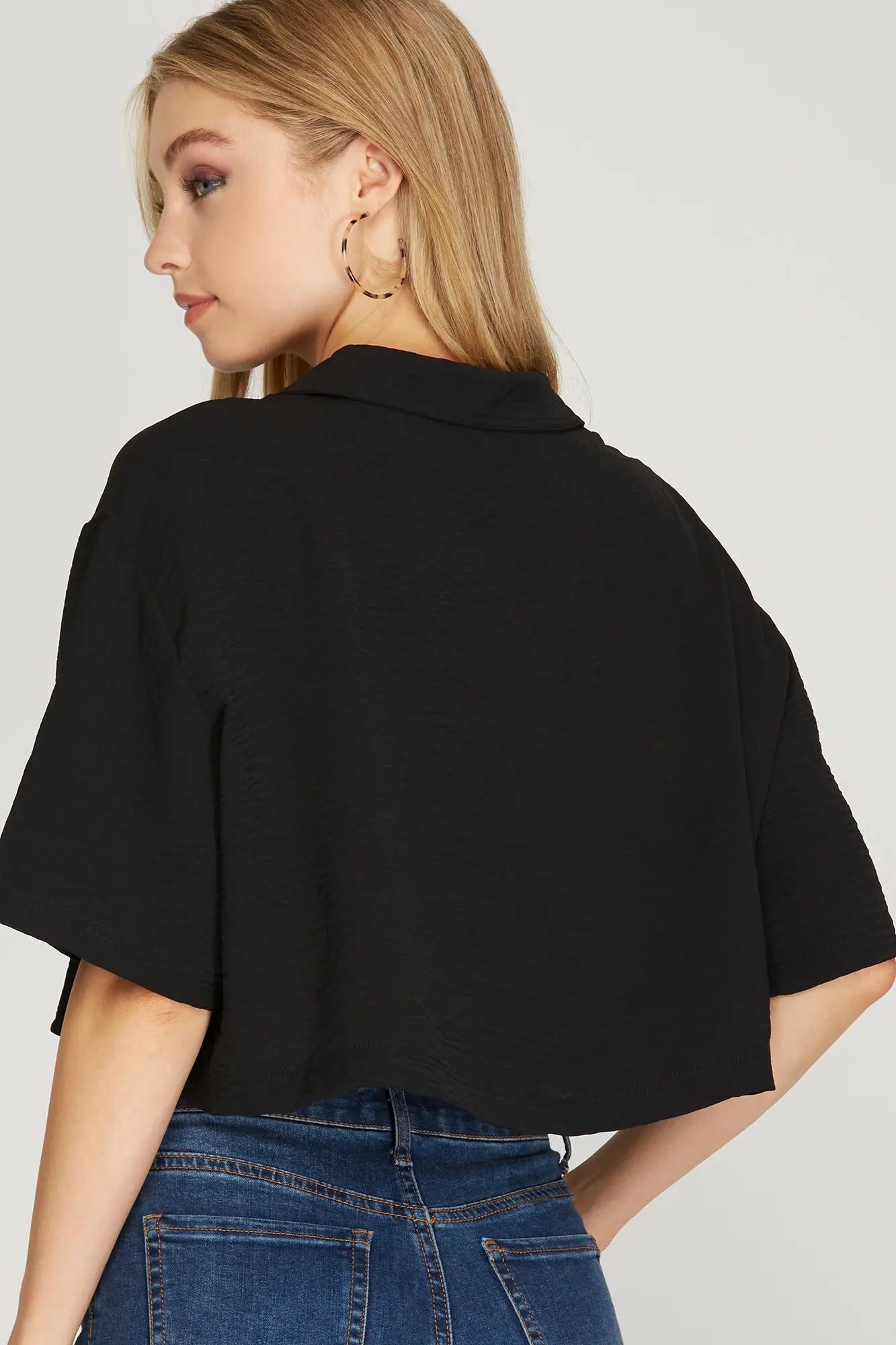Short Sleeve Cropped Button Down