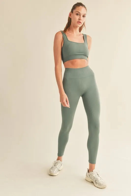 Yoga Bra and Pants Set